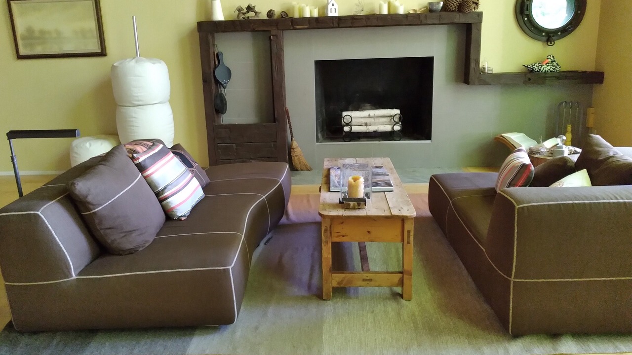 Photo of Livingroom in Montague