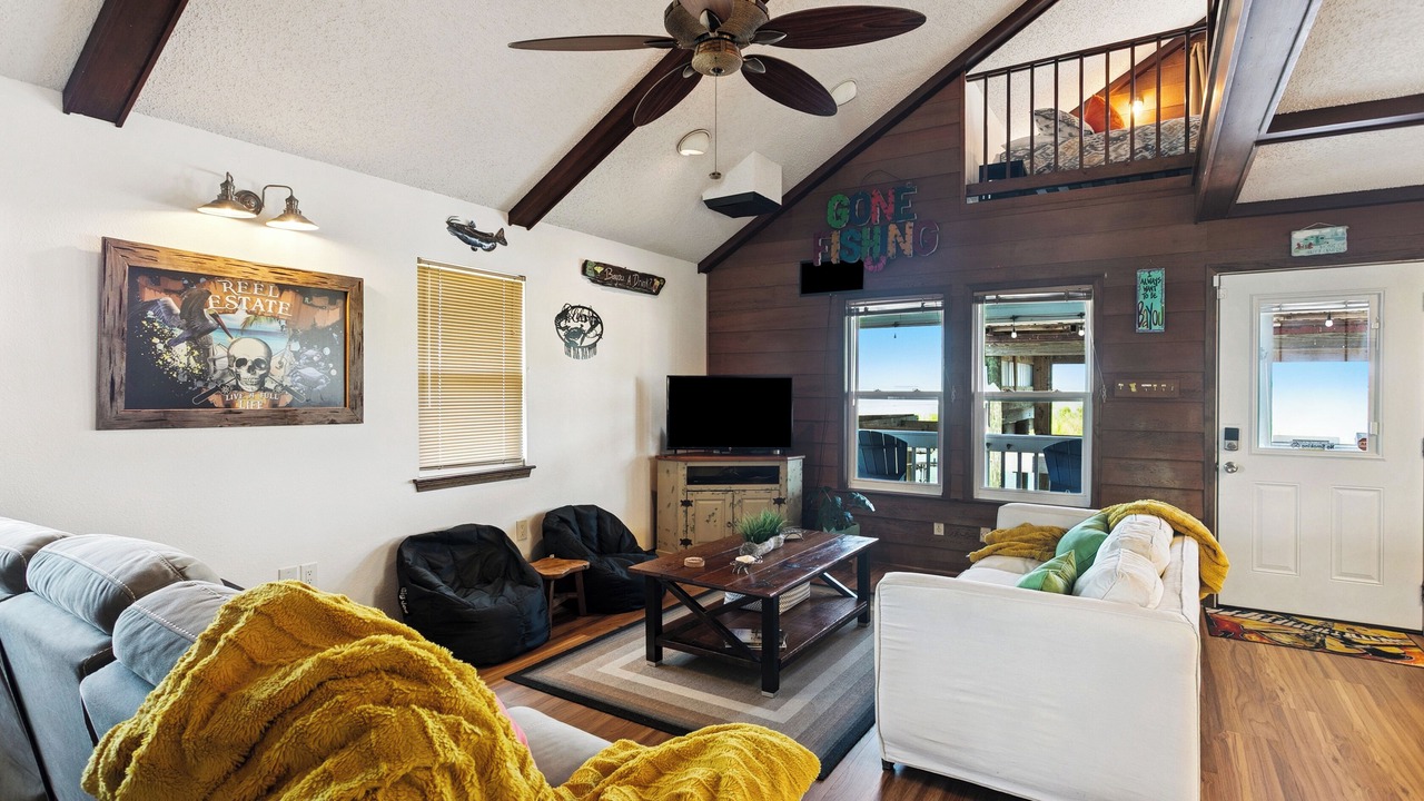 Photo of Livingroom in Slidell