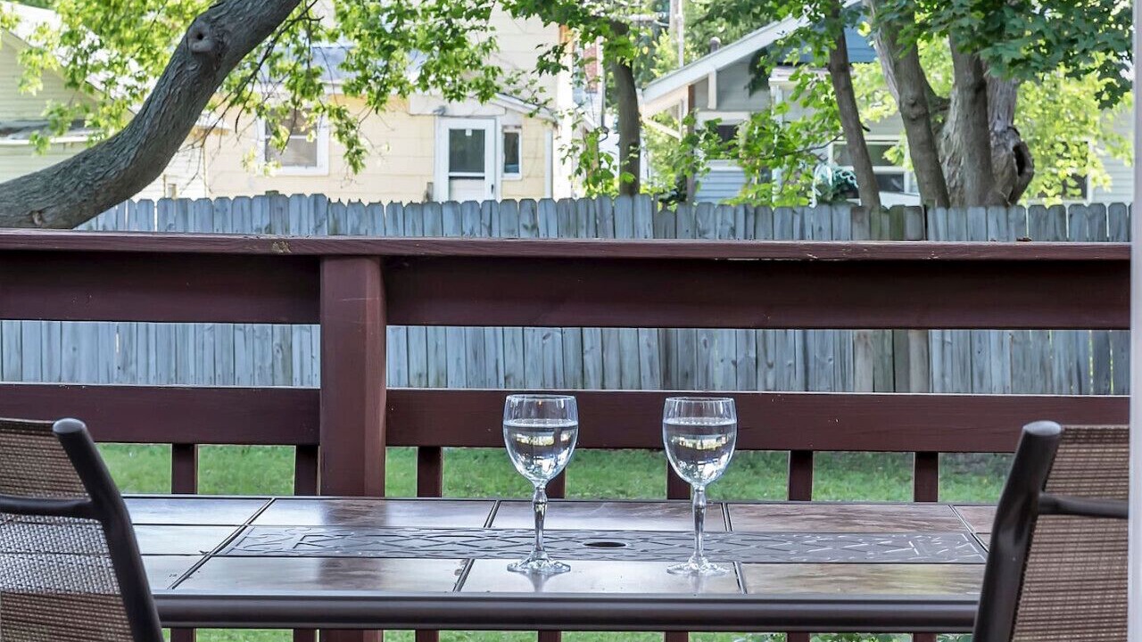 Photo of Outdoor in Lansing