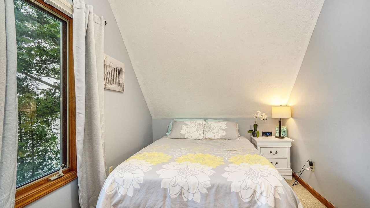 Photo of Bedroom in Mayfield