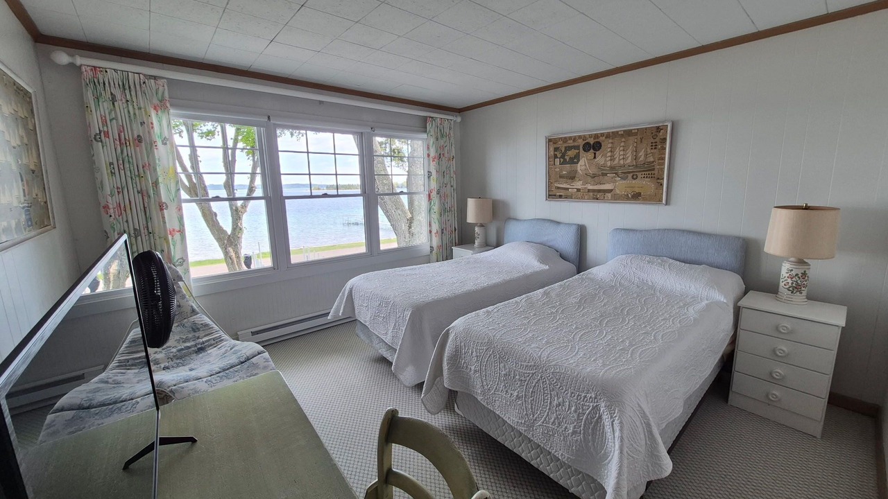 Photo of Bedroom in Harbor Springs