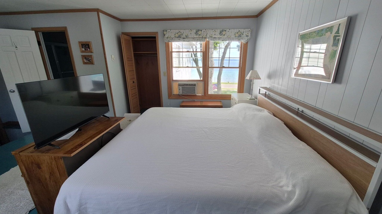 Photo of Bedroom in Harbor Springs
