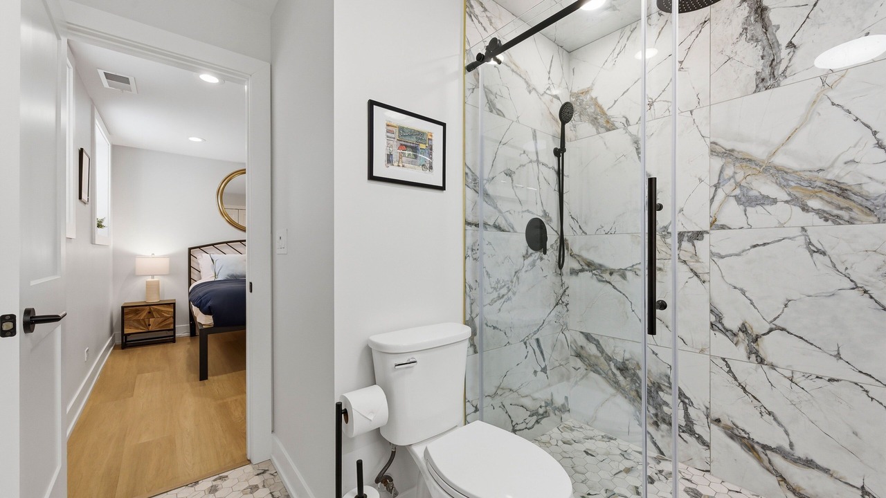 Photo of Bathroom in Andersonville