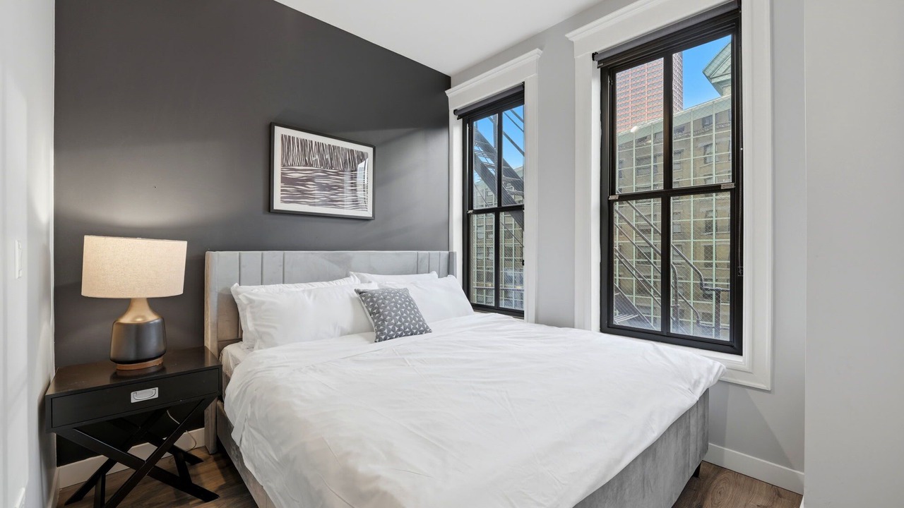 Photo of Bedroom in The Loop