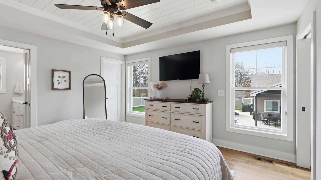 Photo of Bedroom in Lee's Summit