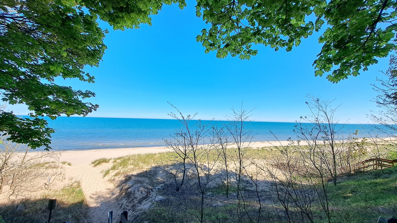 Photo of Others in Shorewood-Tower Hills-Harbert