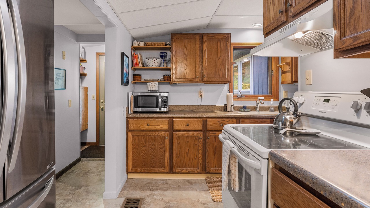 Photo of Kitchen in Beachwood-Bluffton