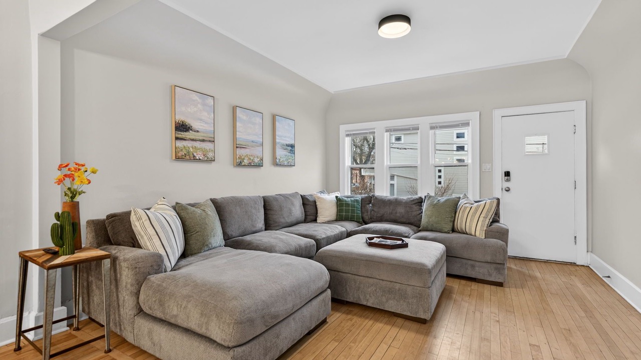 Photo of Livingroom in Lower East Side