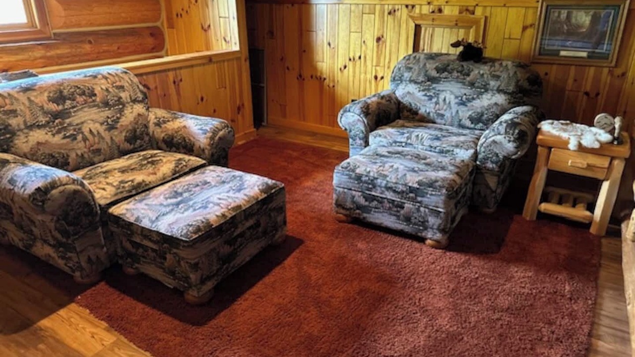 Photo of Livingroom in Grayling