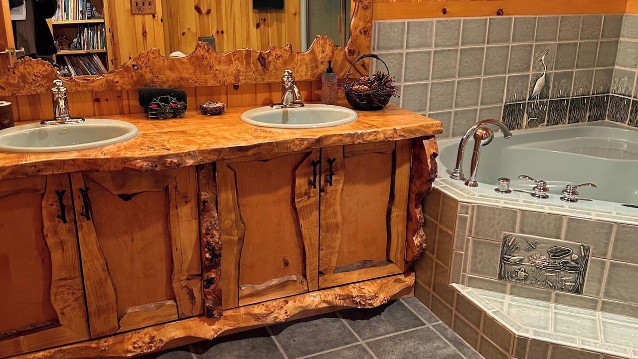 Photo of Bathroom in Grayling