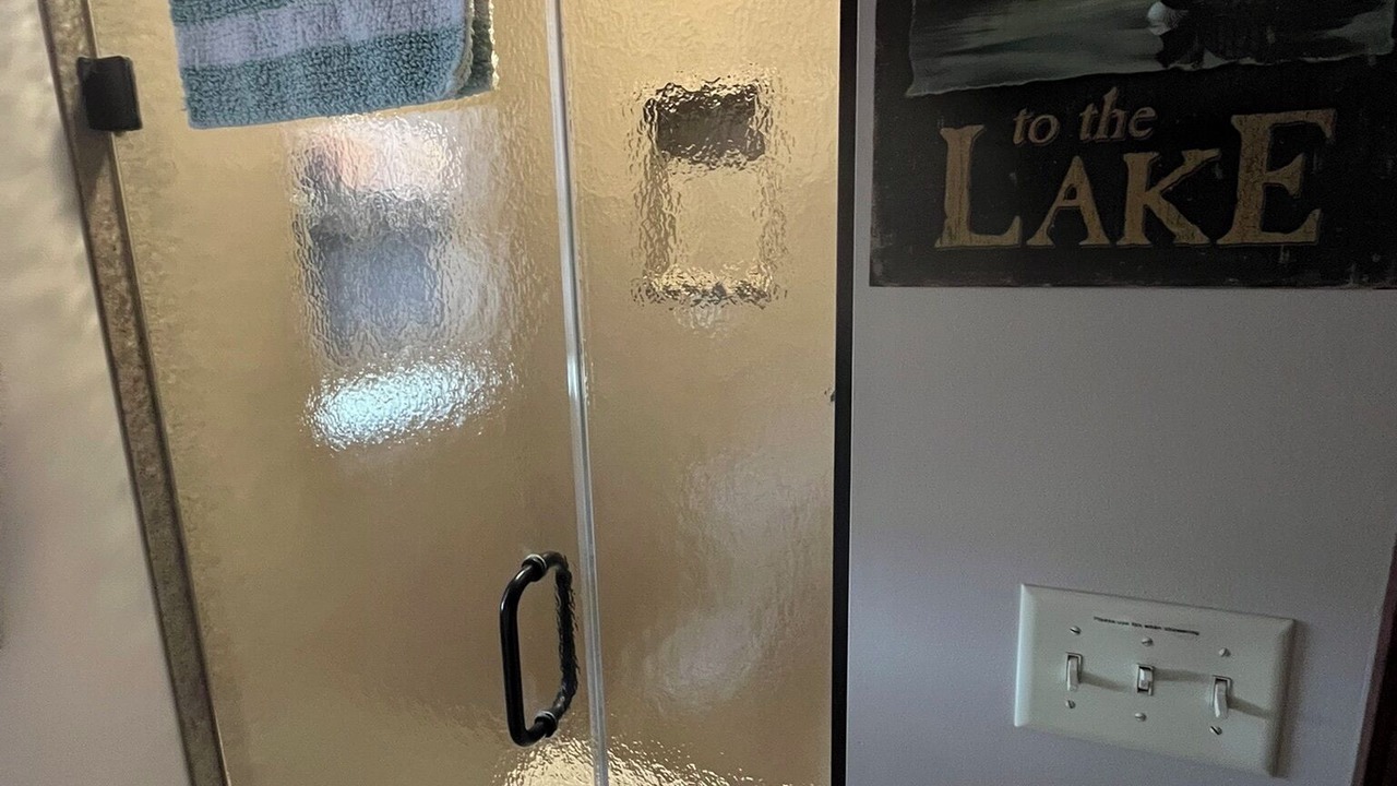 Photo of Bathroom in Isle