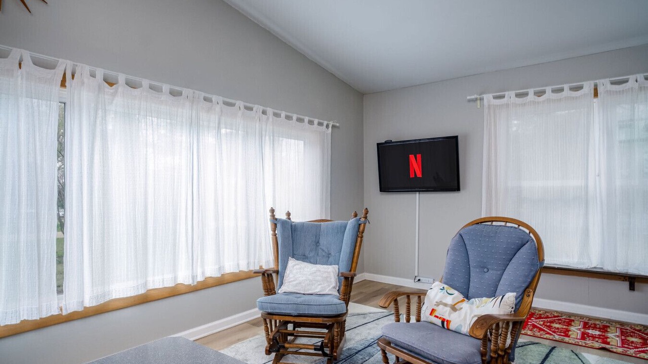 Photo of Bedroom in Channel Lake