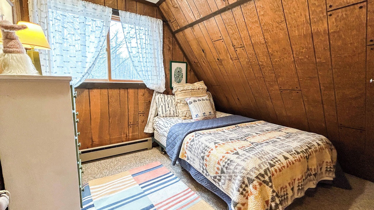 Photo of Bedroom in Upson