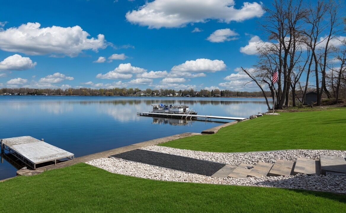 Photo of Others in Wind Lake
