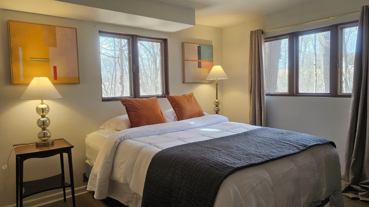 Photo of Bedroom in Racine