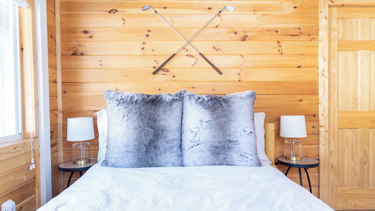 Photo of Bedroom in Bellaire