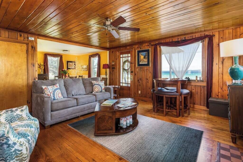 Photo of Livingroom in Traverse City