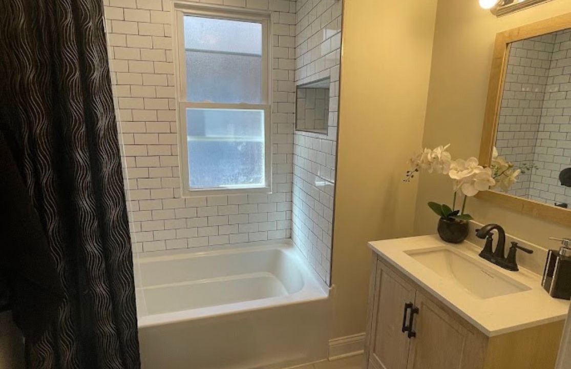 Photo of Bathroom in Gage Park