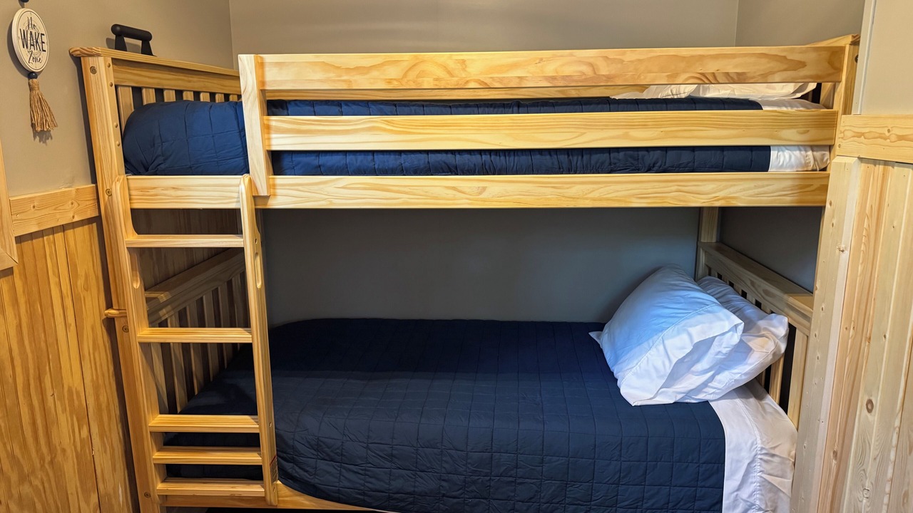 Photo of Bedroom in Higgins Lake