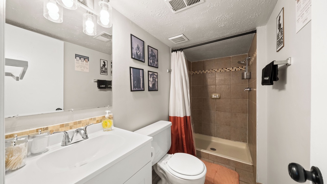 Photo of Bathroom in Blue Springs