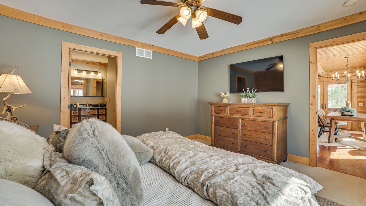 Photo of Bedroom in Harbor Springs