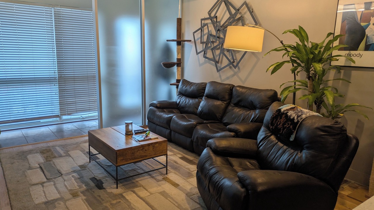 Photo of Livingroom in Westside North