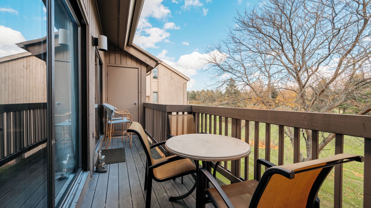 Photo of Outdoor in Acme