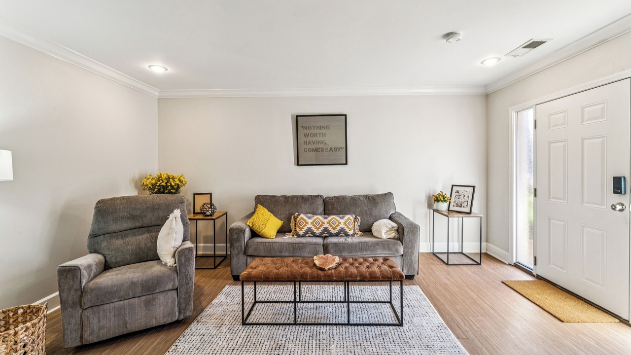 Photo of Livingroom in Quality Hill