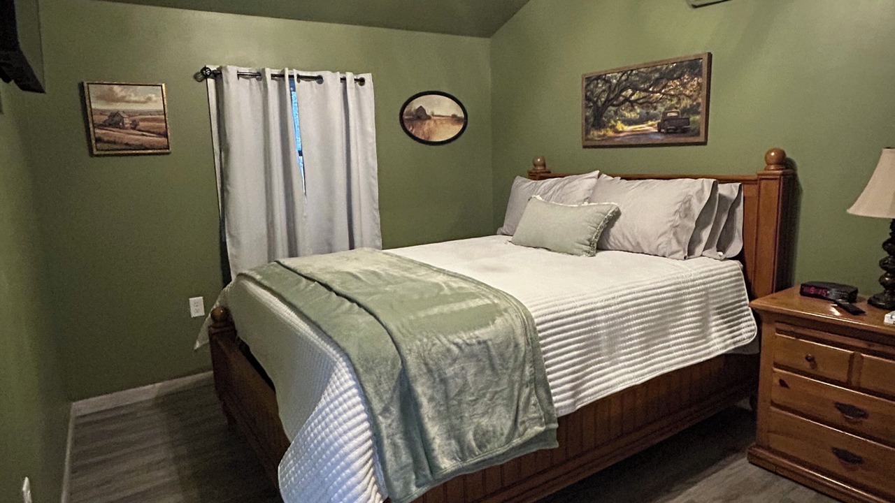 Photo of Bedroom in McFarlan
