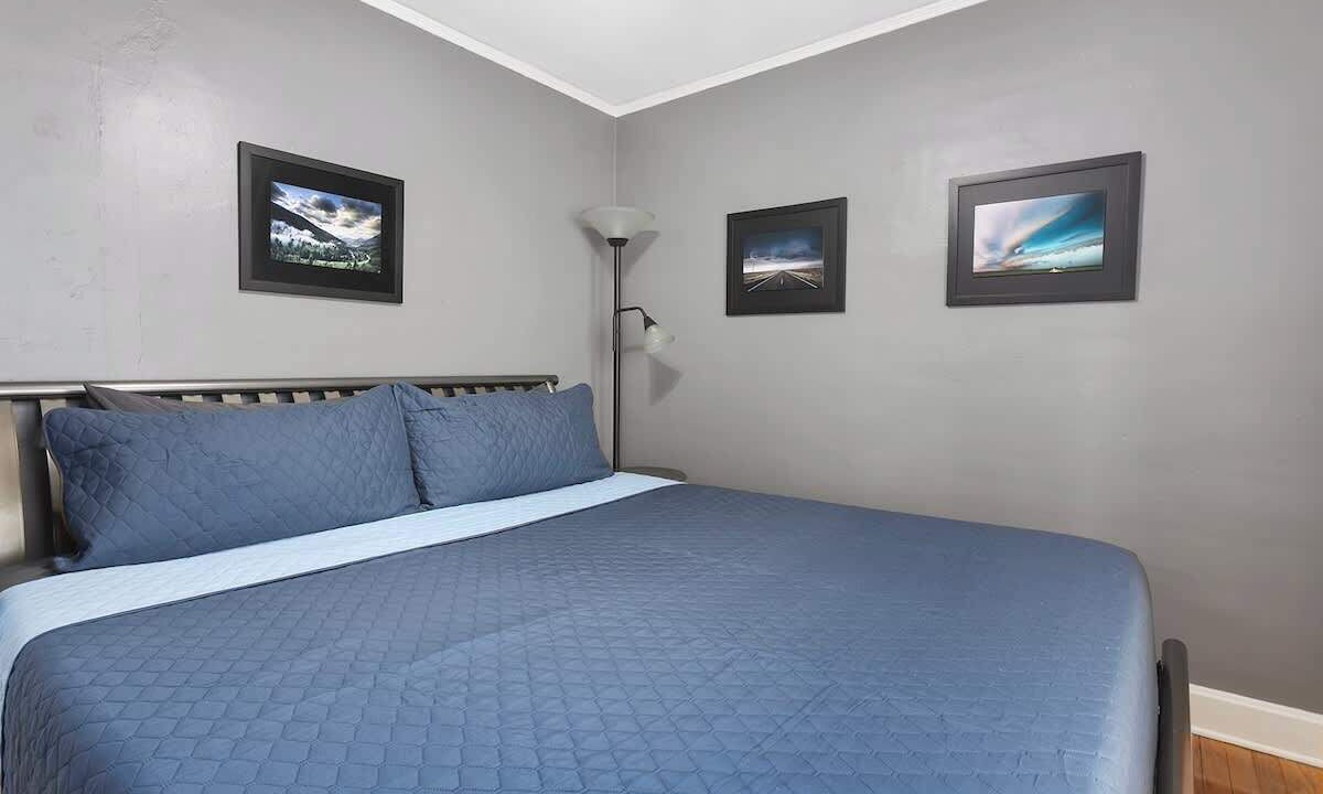Photo of Bedroom in Rosedale