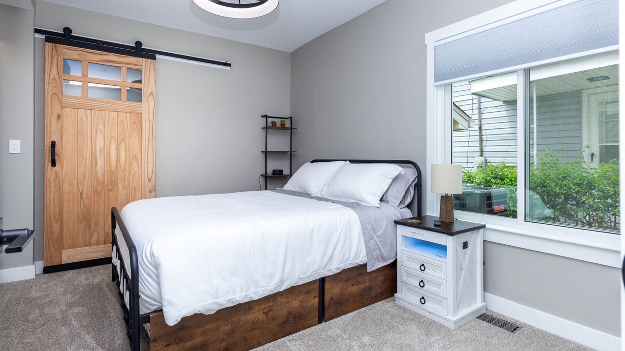 Photo of Bedroom in Wayne County