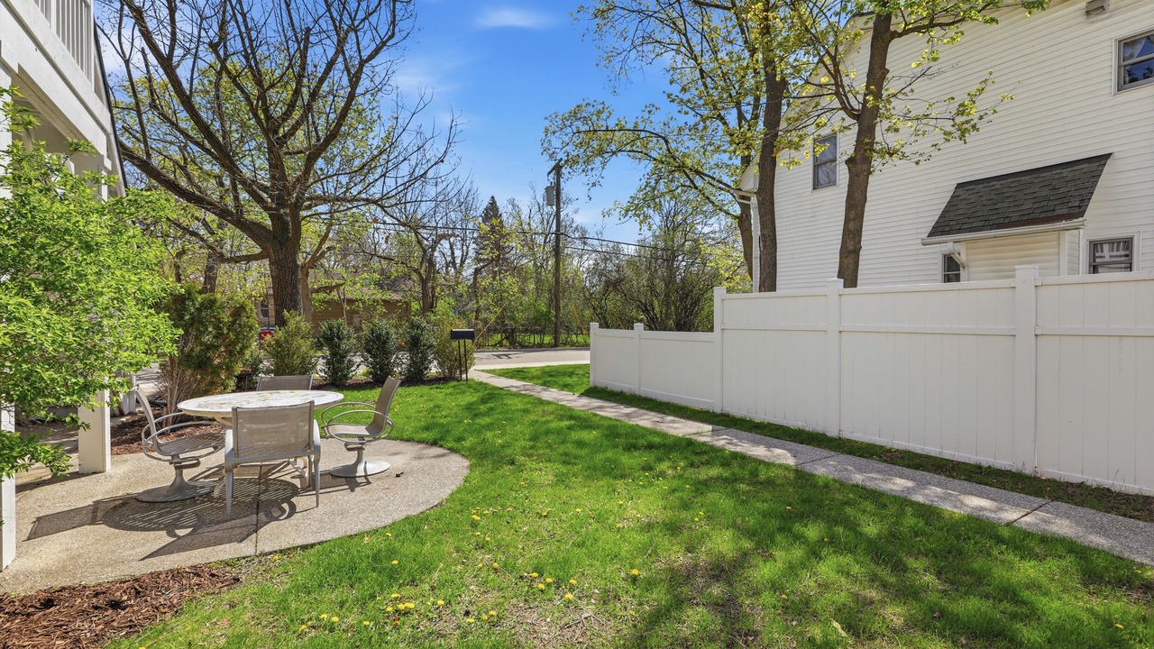 Photo of Outdoor in Rochester