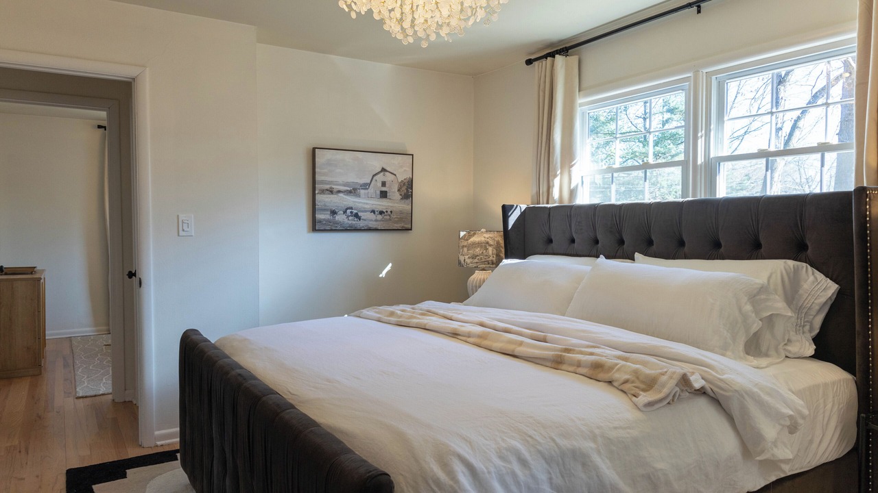 Photo of Bedroom in Overland Park