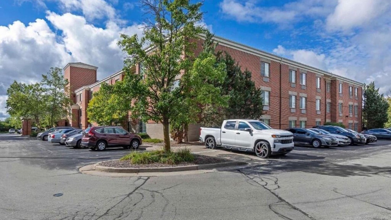 Photo of Outdoor in Brookfield