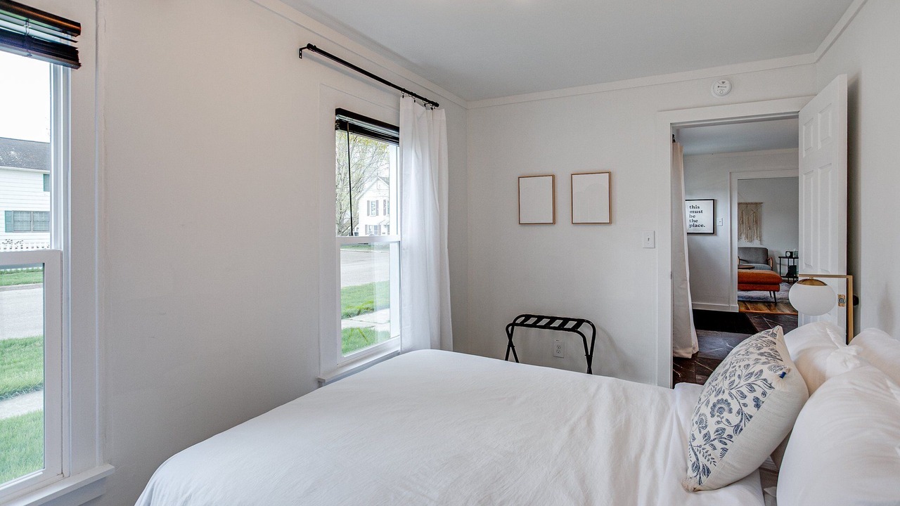 Photo of Bedroom in Three Oaks