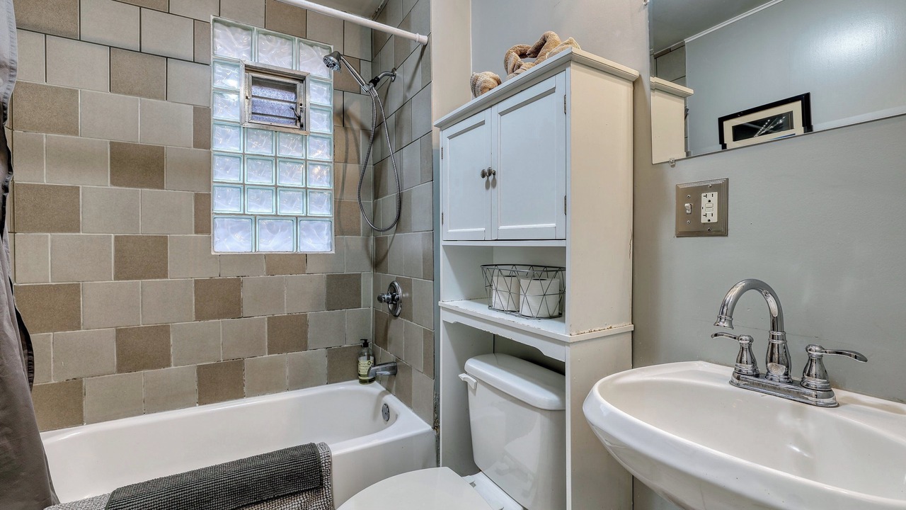 Photo of Bathroom in Bay View