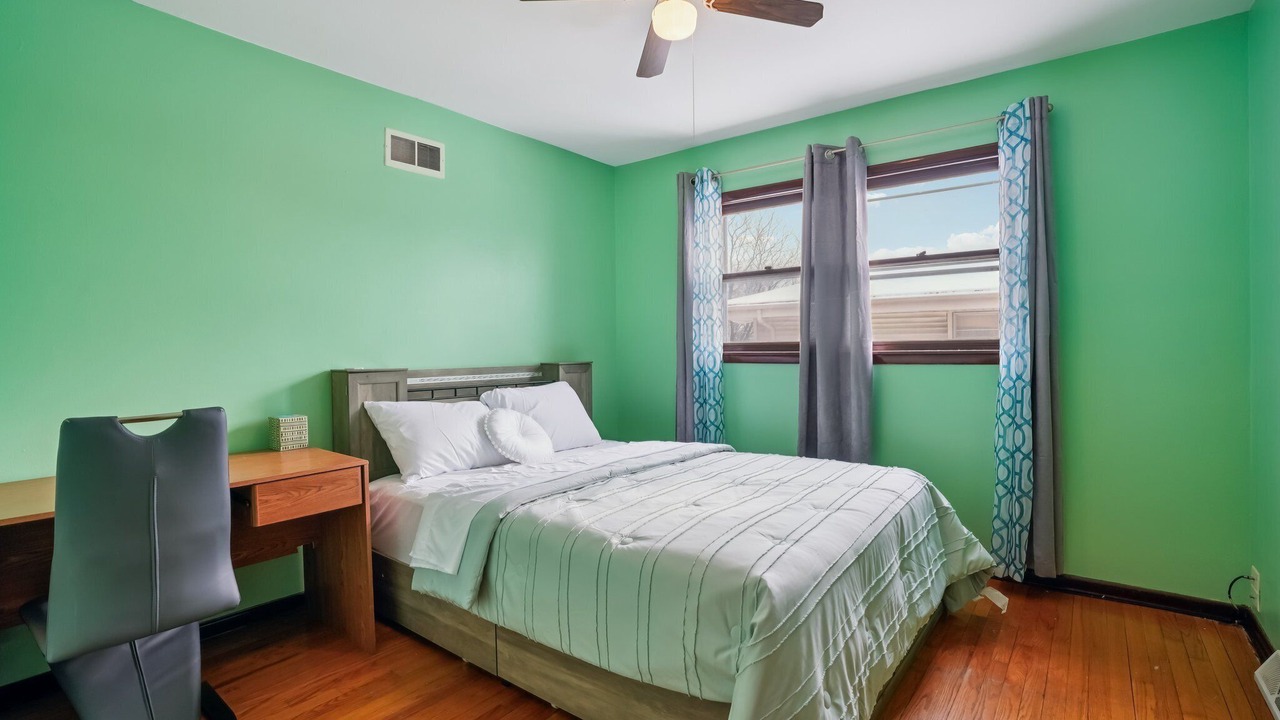 Photo of Bedroom in Colgate