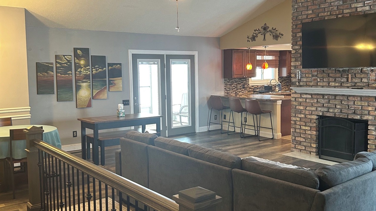 Photo of Livingroom in St. Charles