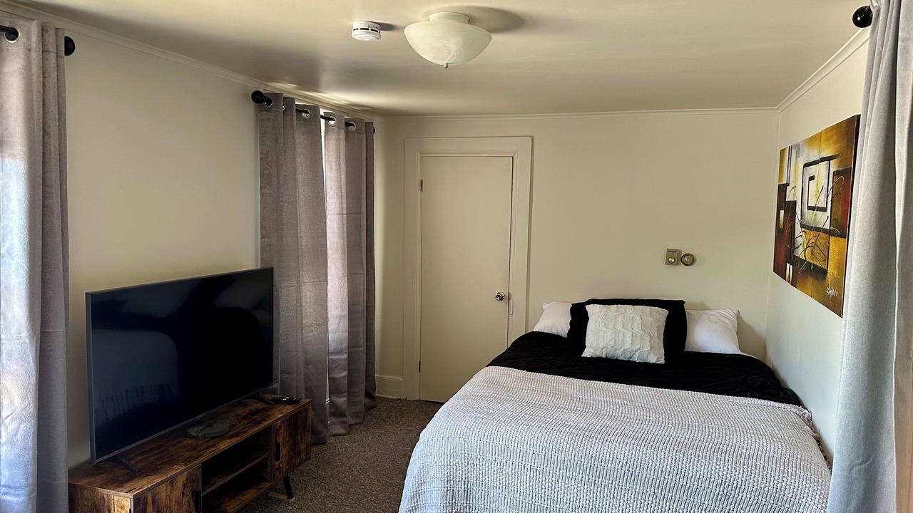 Photo of Bedroom in Ishpeming