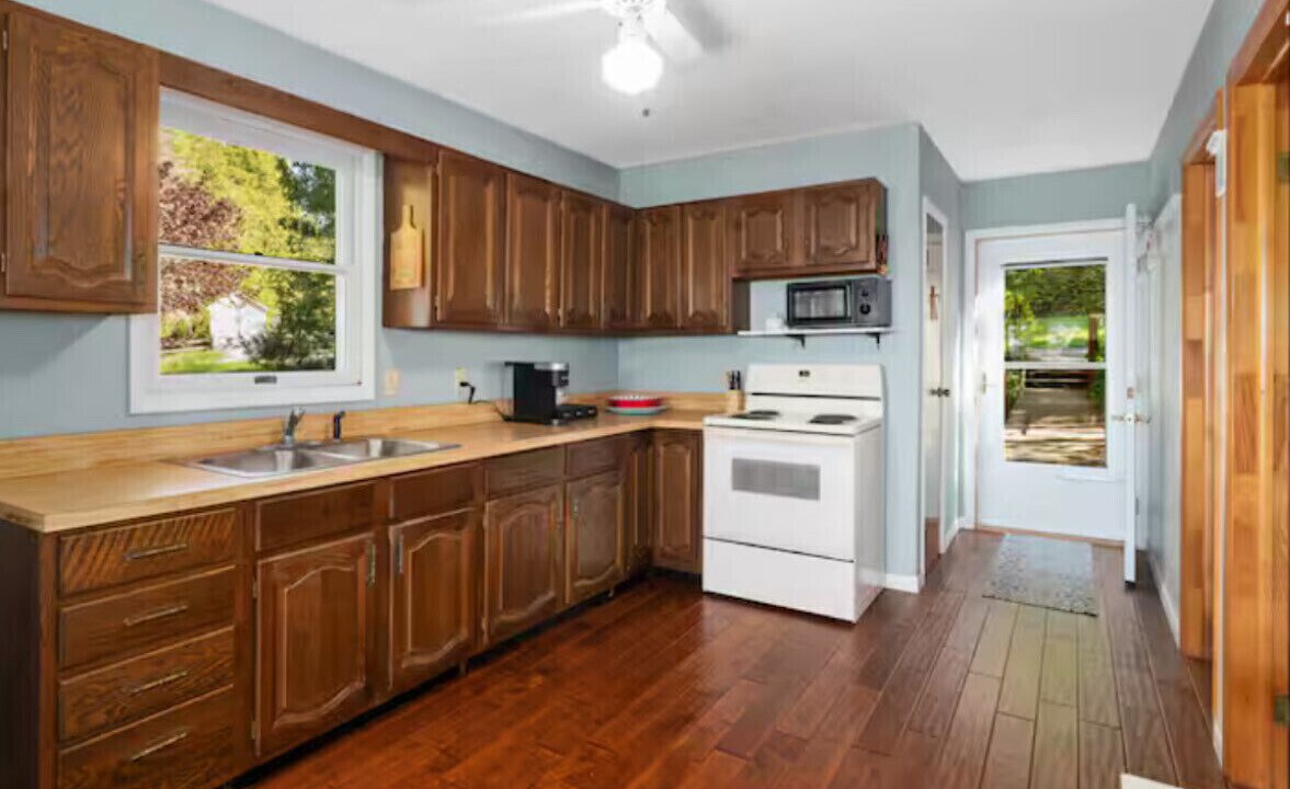 Photo of Kitchen in Mackinaw City