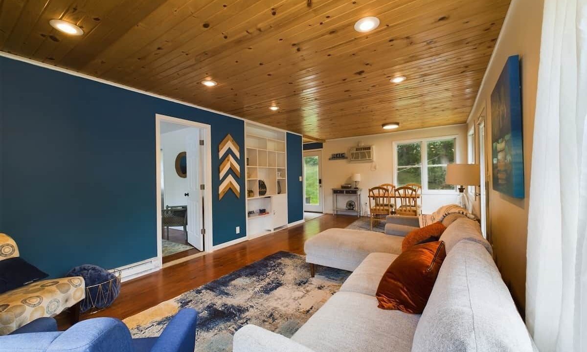 Photo of Bedroom in Glenwood
