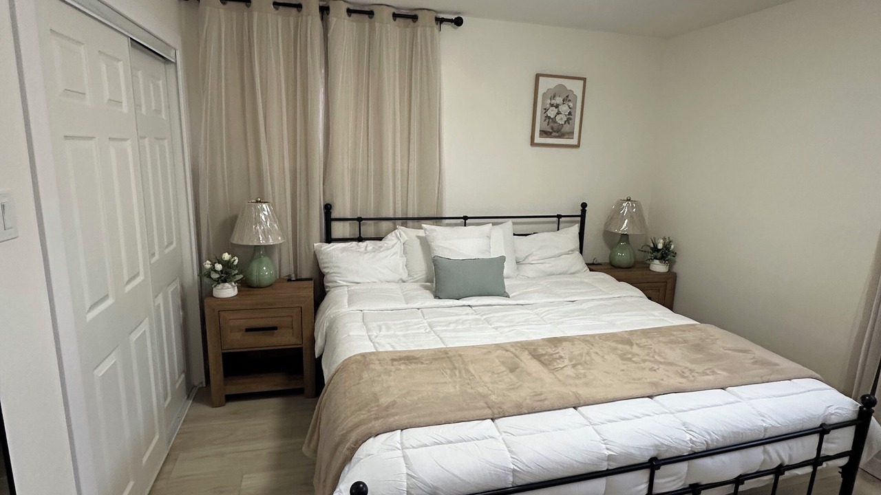 Photo of Bedroom in Melvindale