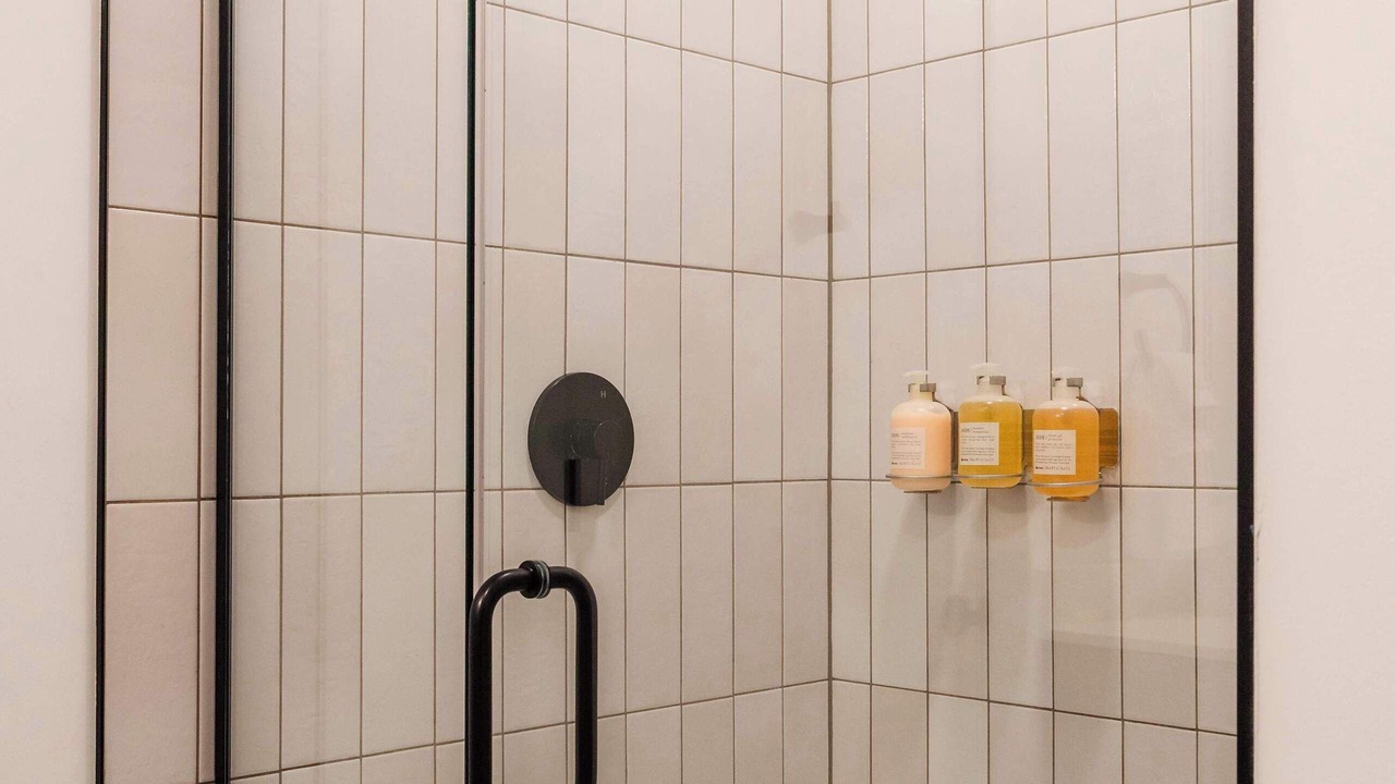 Photo of Bathroom in Near North Side