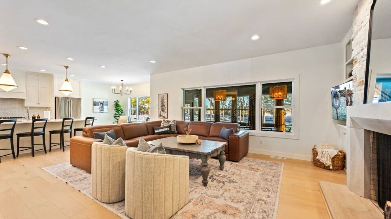 Photo of Livingroom in Sister Bay