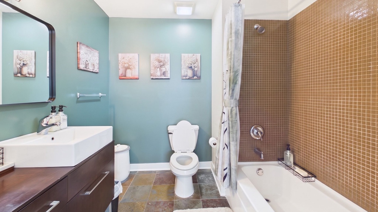 Photo of Bathroom in West Loop