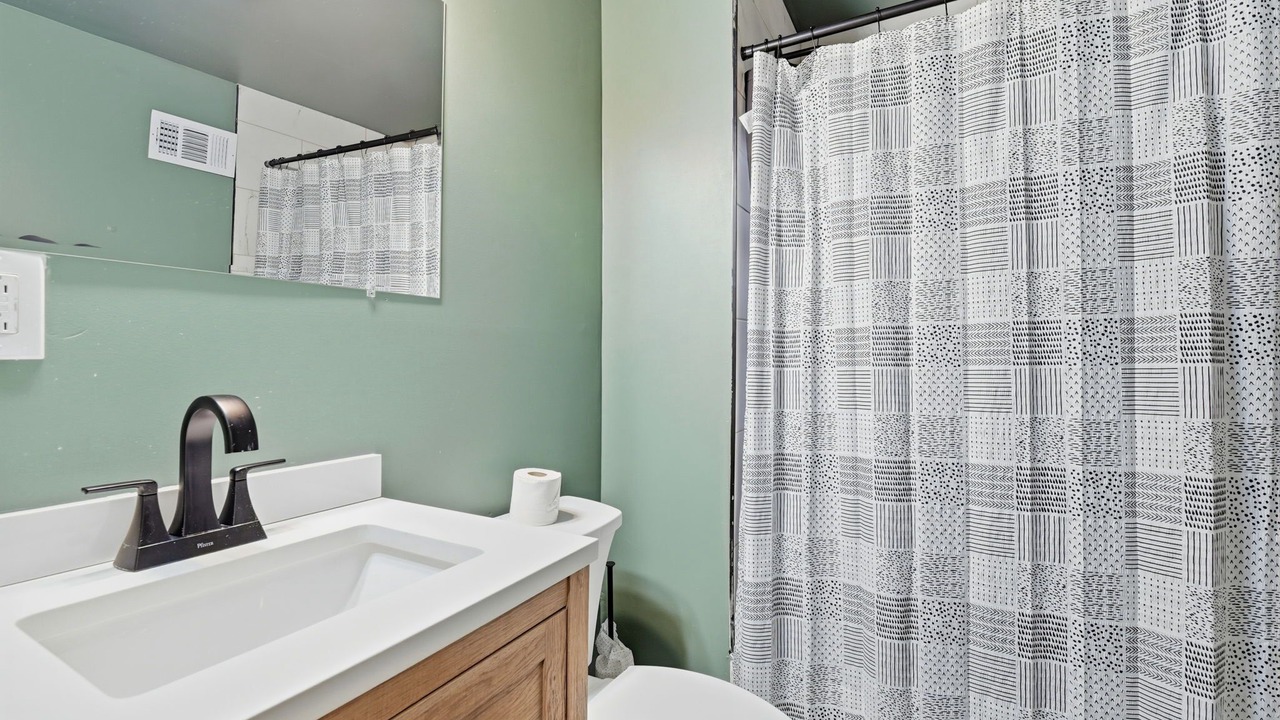 Photo of Bathroom in St. Louis