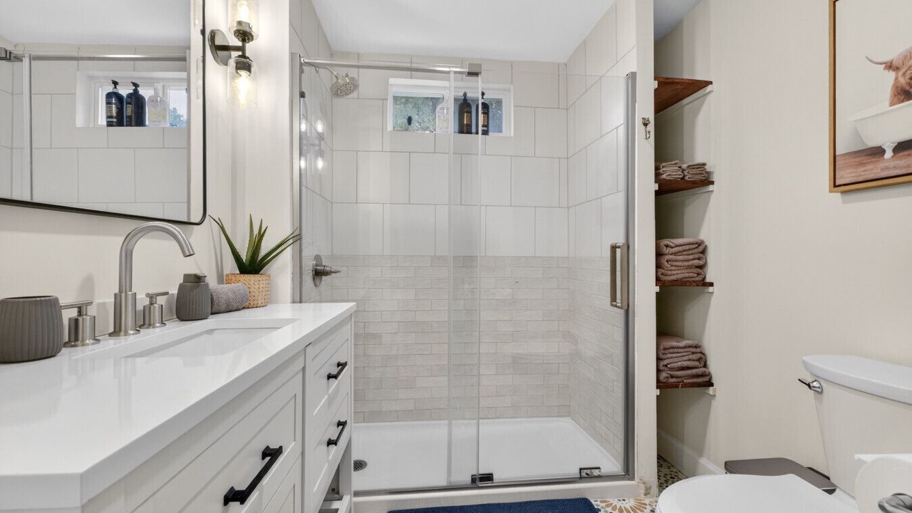 Photo of Bathroom in Benton Park