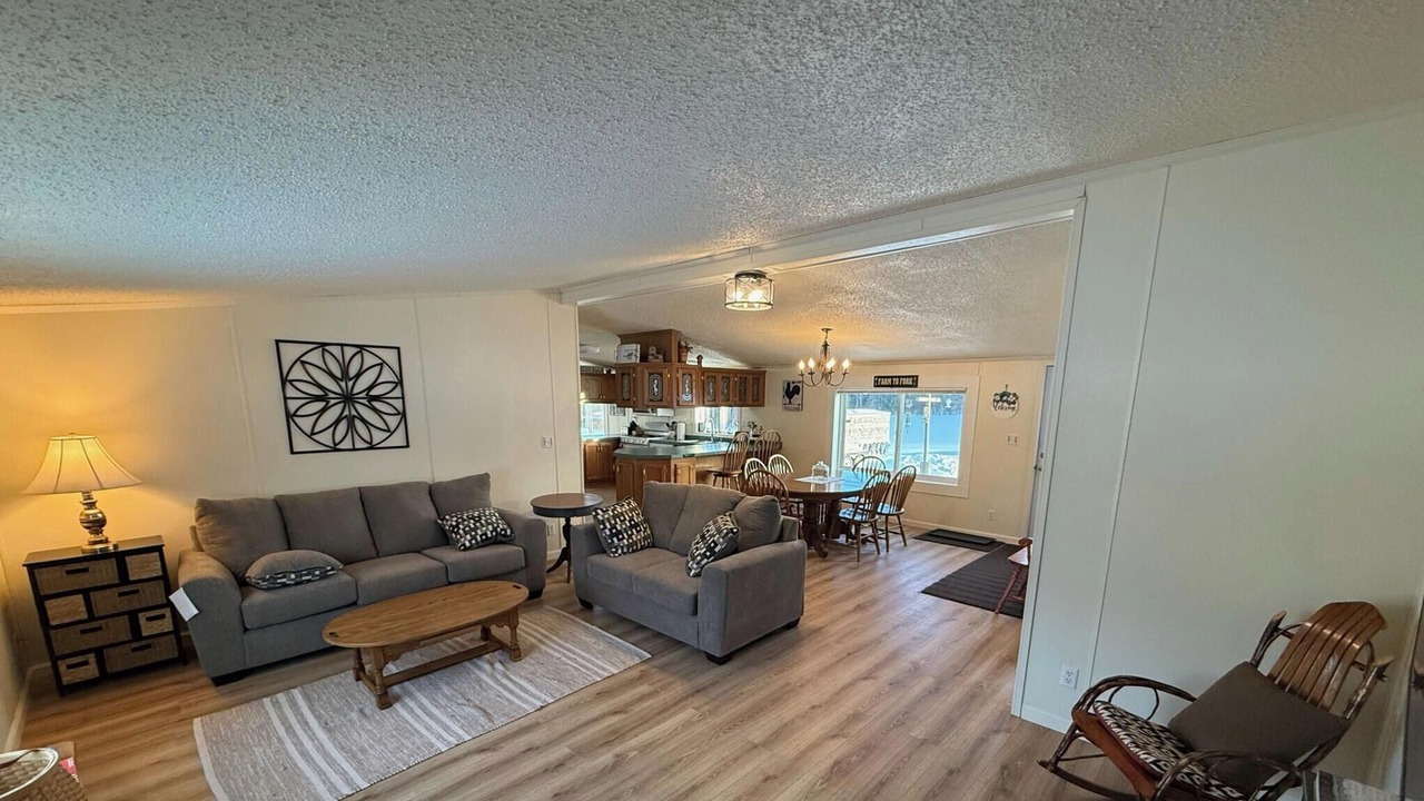 Photo of Livingroom in Pembine