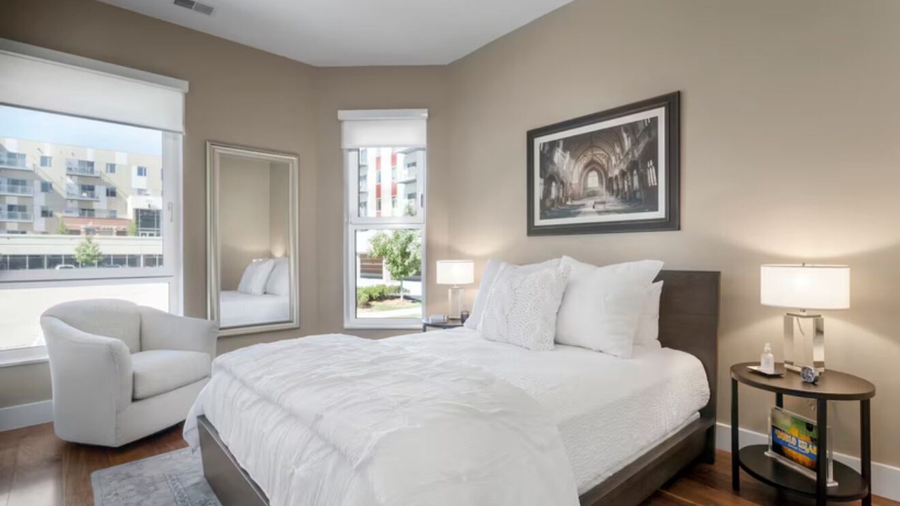 Photo of Bedroom in Midtown