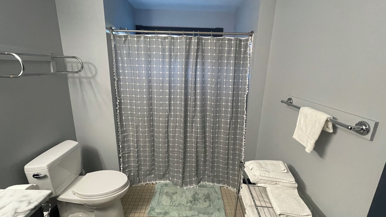 Photo of Bathroom in Nauvoo